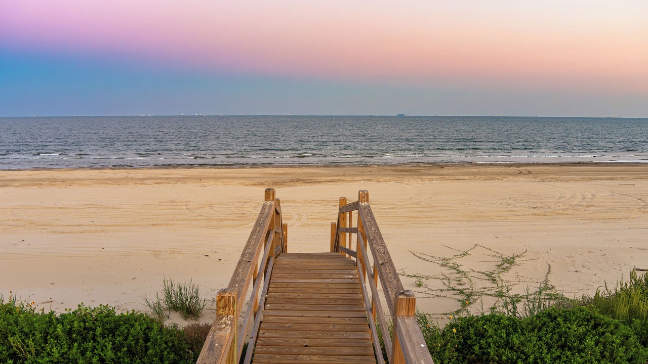 Photo of Others in Crystal Beach