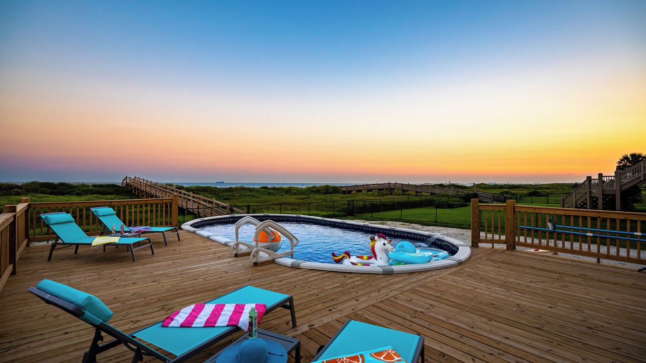 Photo of Patio Balcony in Crystal Beach