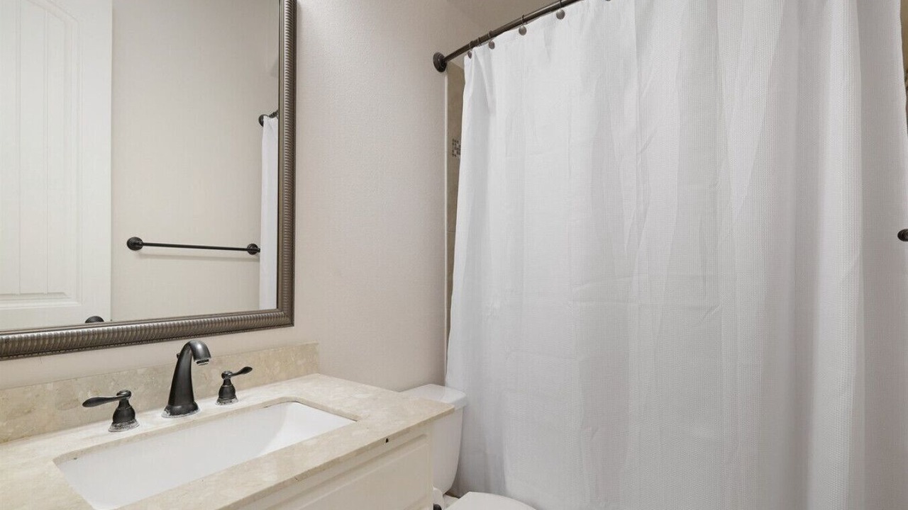 Photo of Bathroom in Frisco