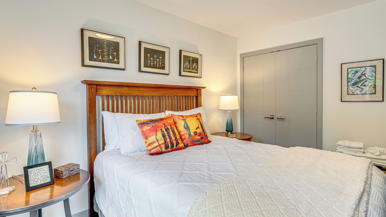 Photo of Bedroom in Silver Lake