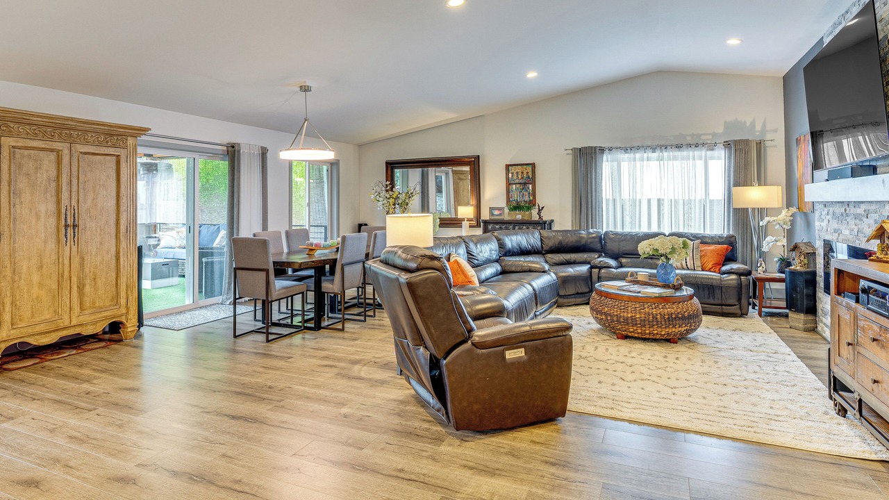 Photo of Others in Silver Lake