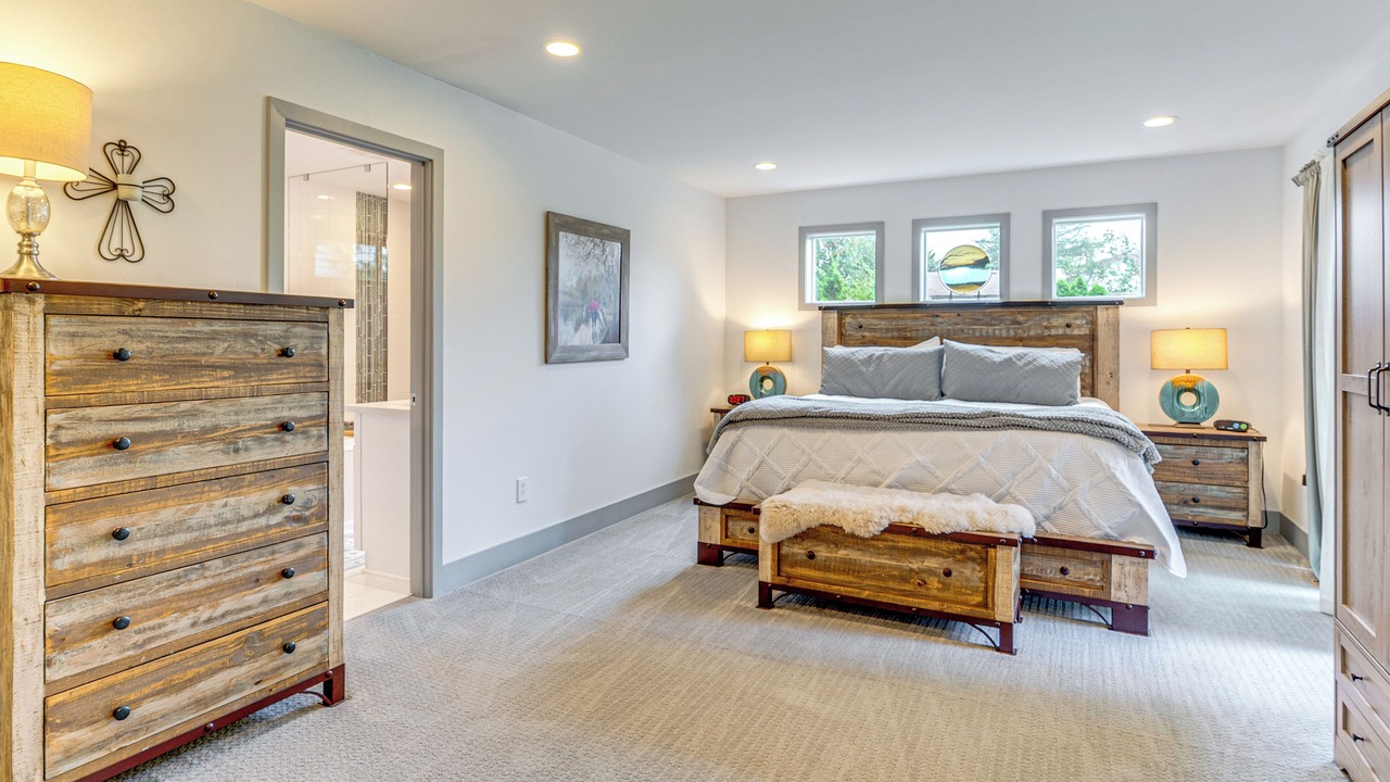 Photo of Others in Silver Lake