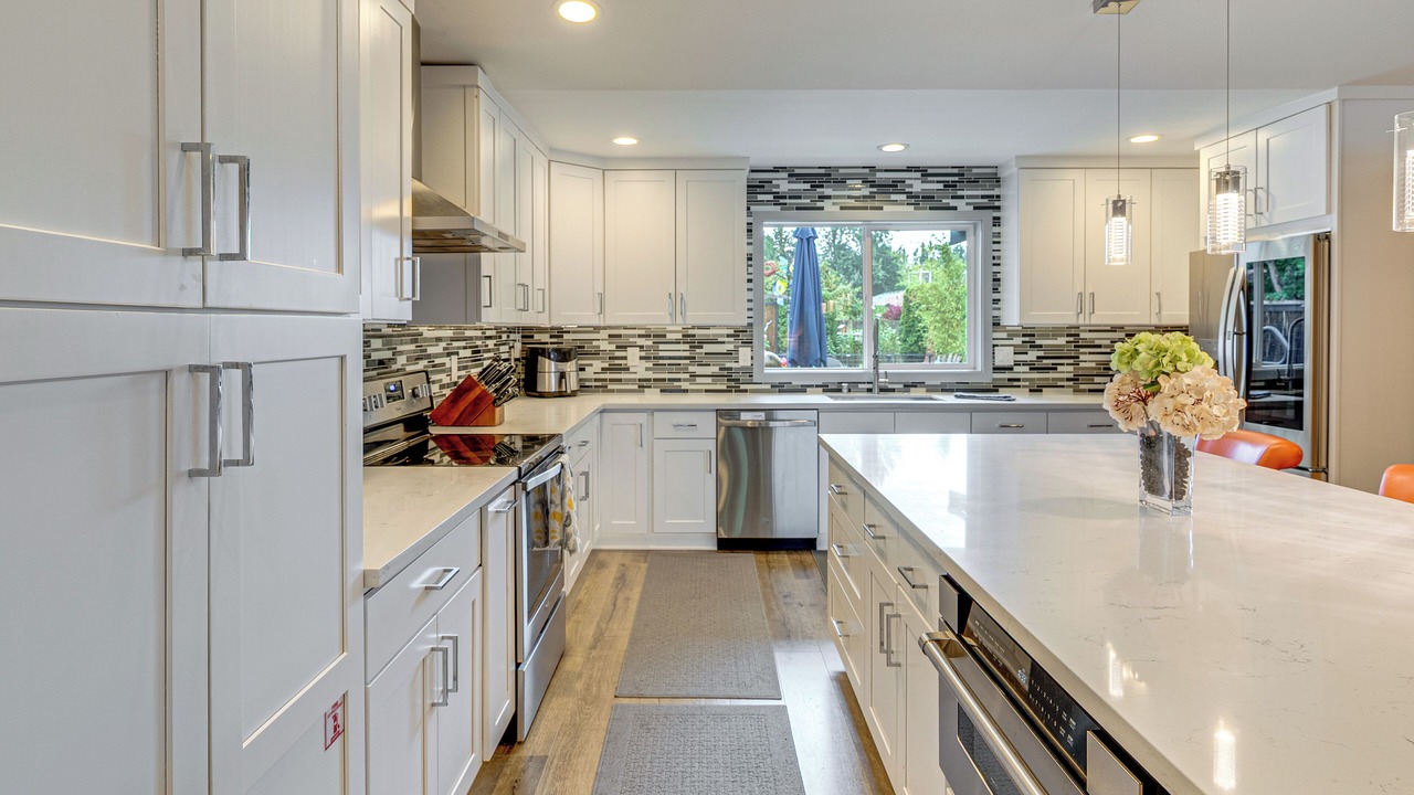 Photo of Others in Silver Lake