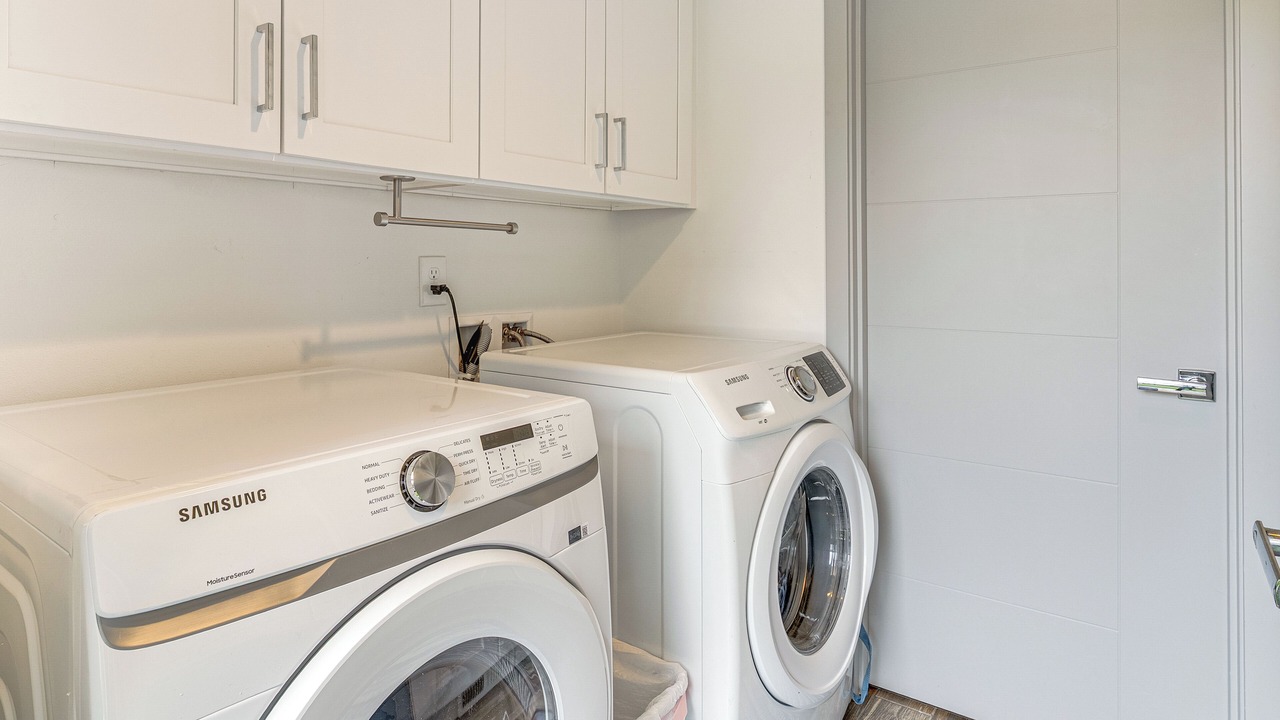 Photo of Others in Silver Lake