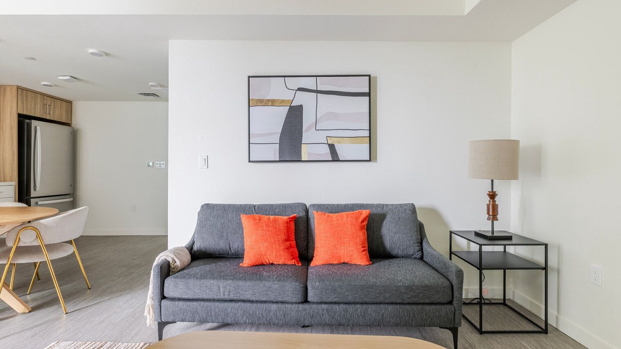 Photo of Livingroom in Downtown Berkeley