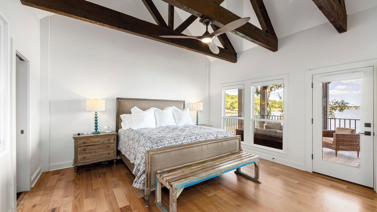 Photo of Bedroom in Walden on Lake Conroe