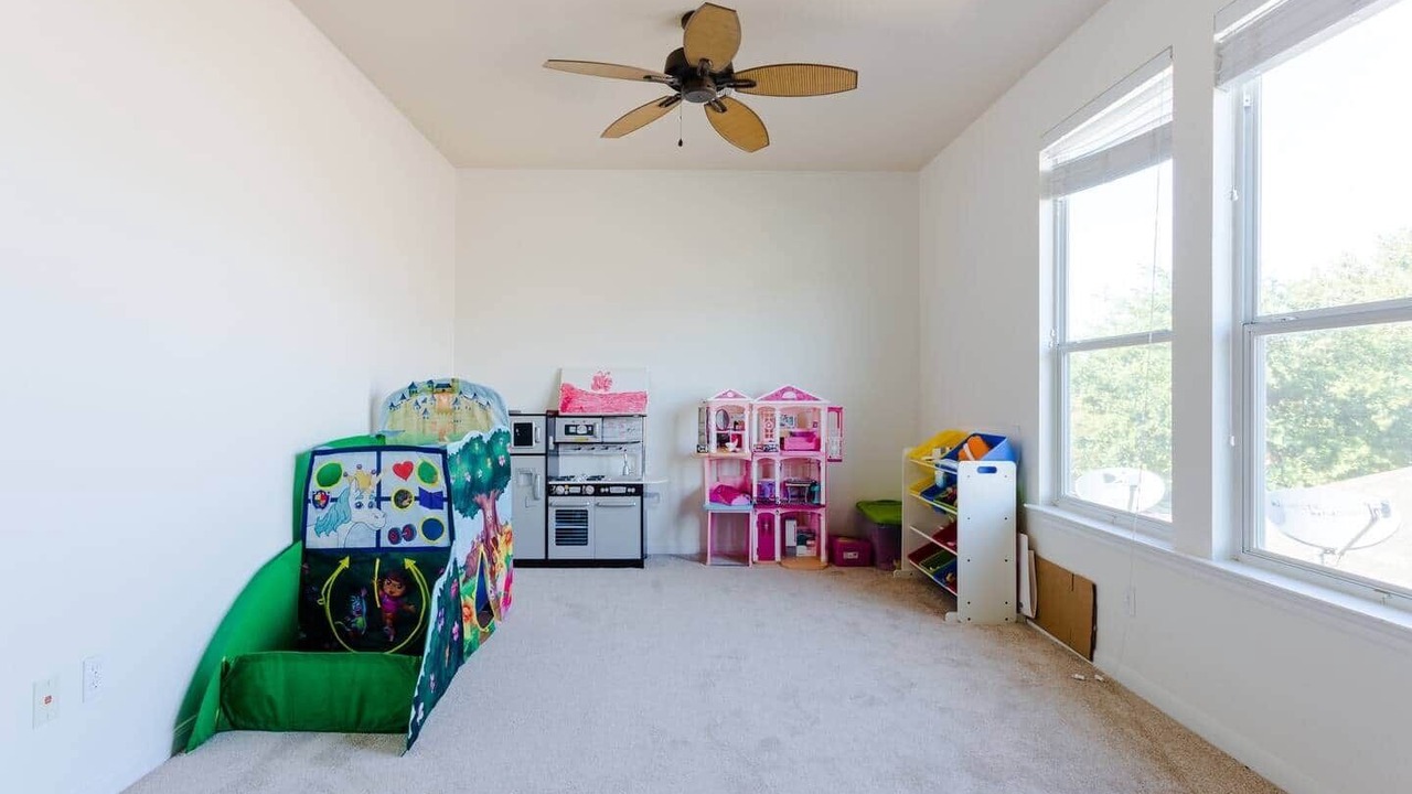 Photo of Bedroom in Brushy Creek
