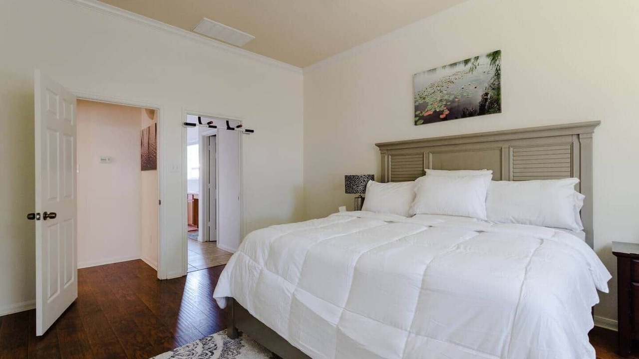 Photo of Bathroom in Brushy Creek