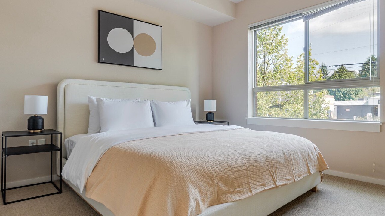 Photo of Bedroom in University District
