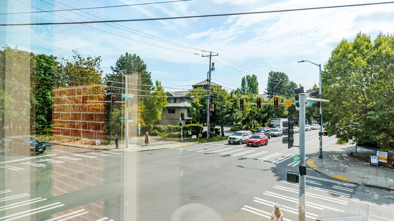 Photo of Others in University District
