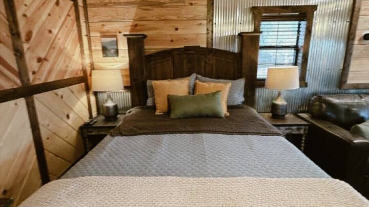 Photo of Bedroom in Broken Bow
