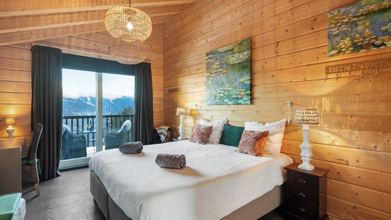 Photo of Bedroom in Vex