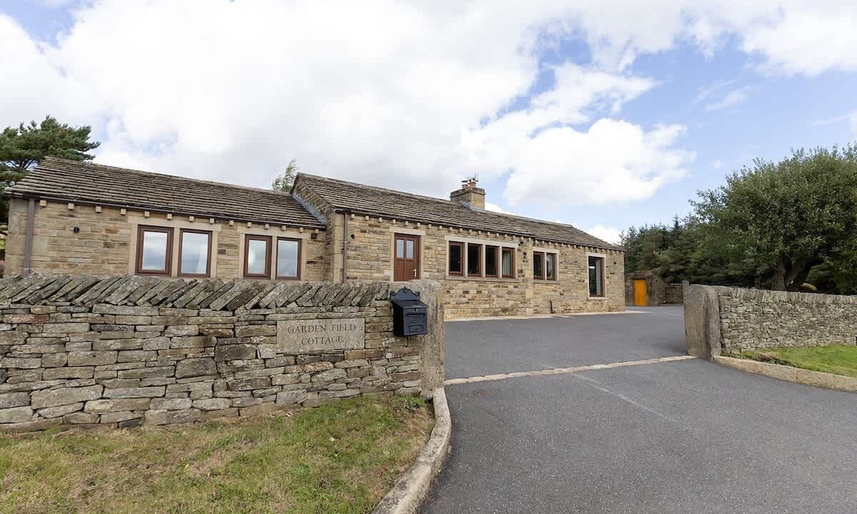 Photo of Outdoor in Holmfirth