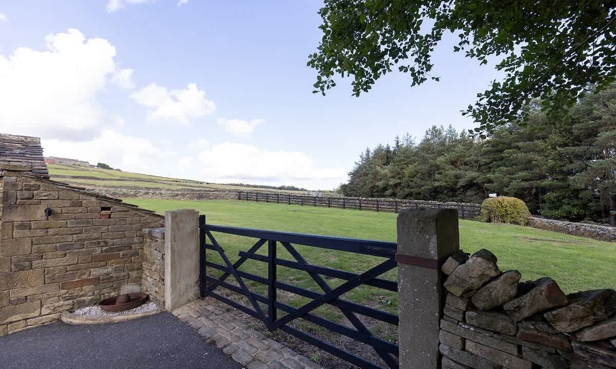 Photo of Outdoor in Holmfirth