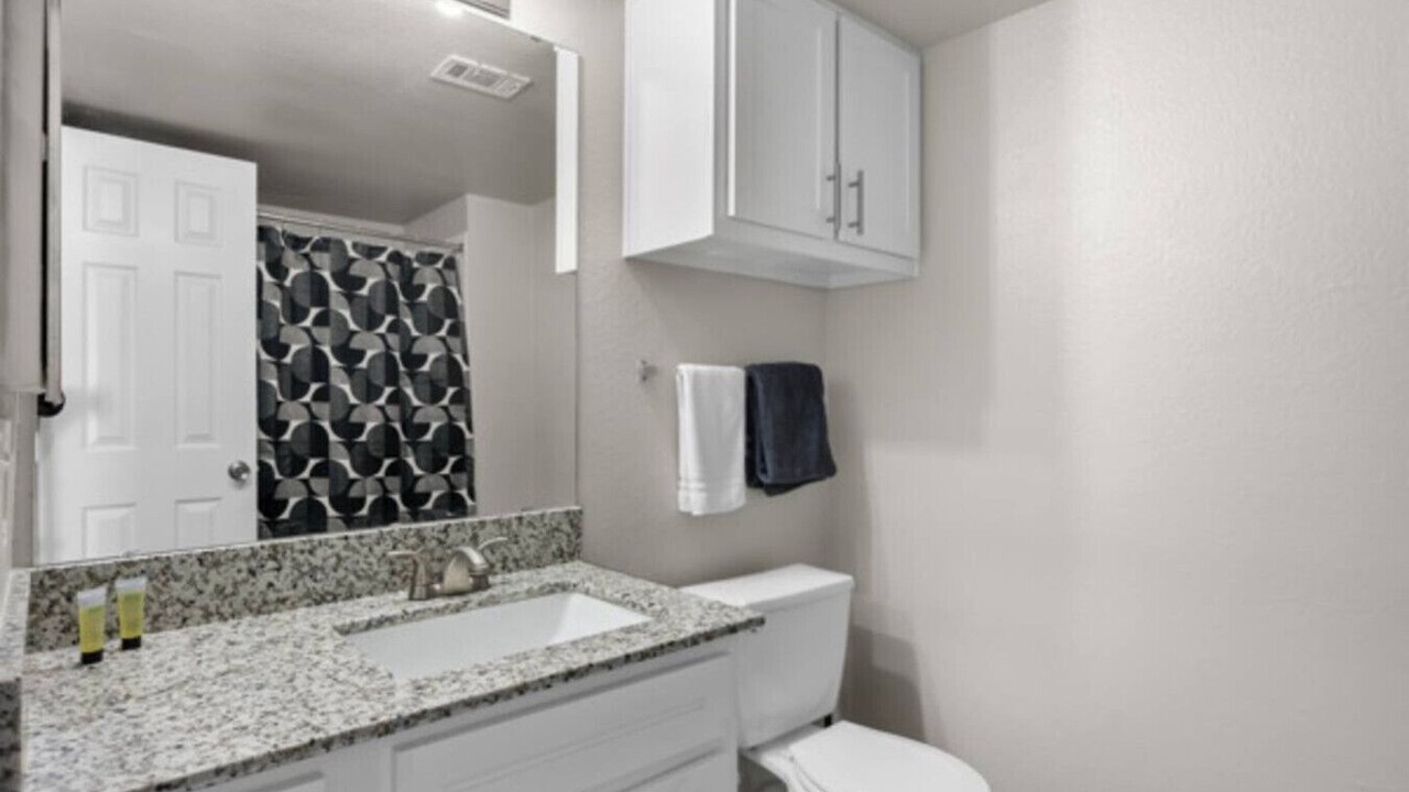 Photo of Bathroom in Pleasant Valley
