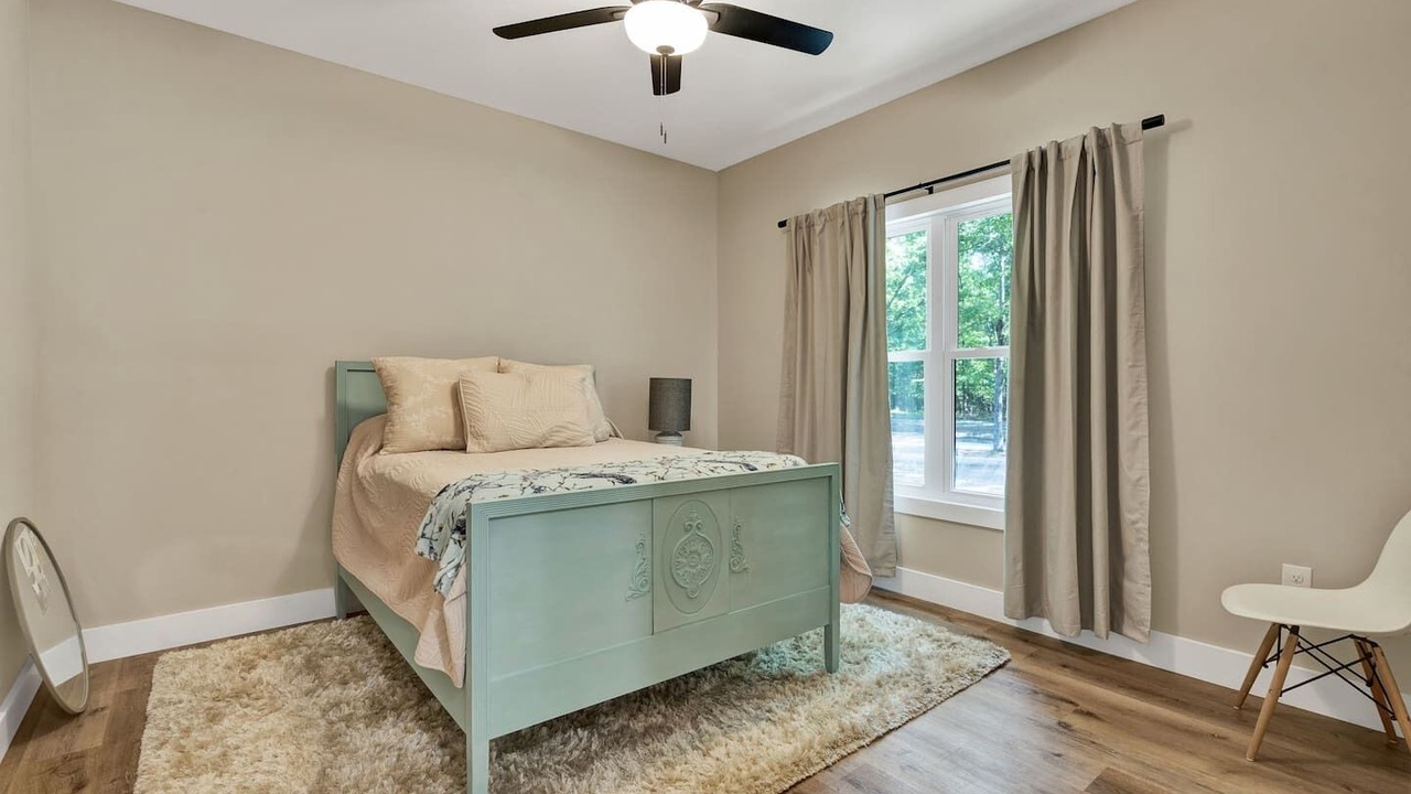 Photo of Bedroom in Sewanee