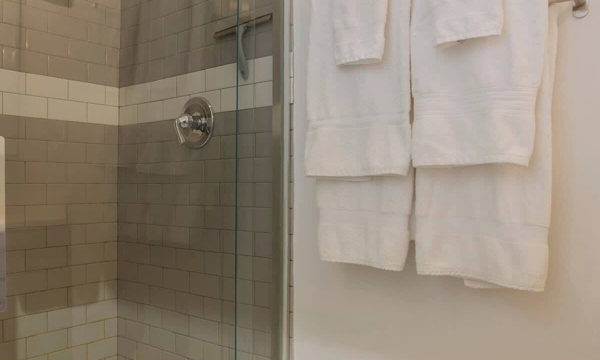 Photo of Bathroom in Rush and Division