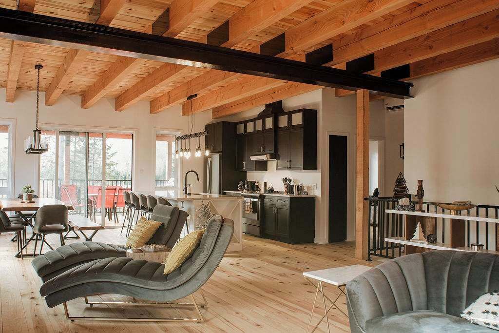 Photo of Livingroom in Les Collines-de-l'Outaouais Regional County Municipality
