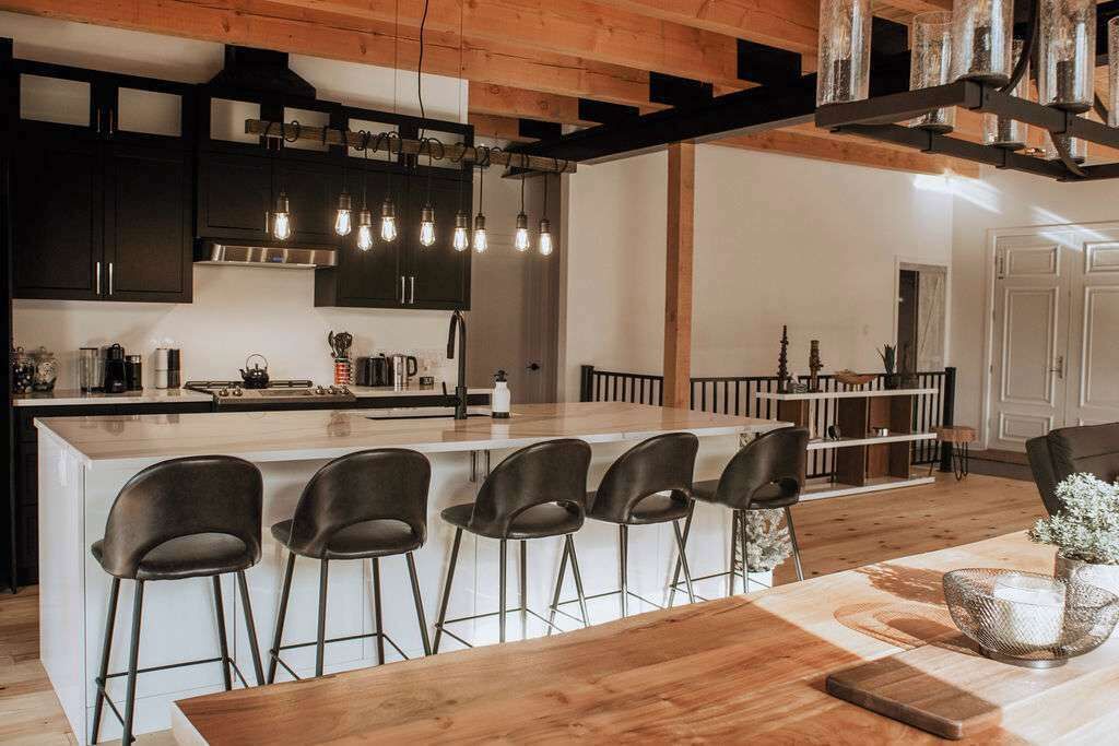Photo of Kitchen in Les Collines-de-l'Outaouais Regional County Municipality
