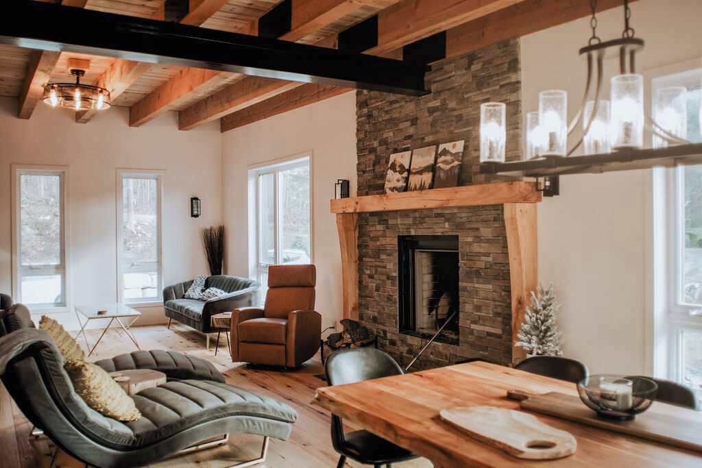 Photo of Livingroom in Les Collines-de-l'Outaouais Regional County Municipality