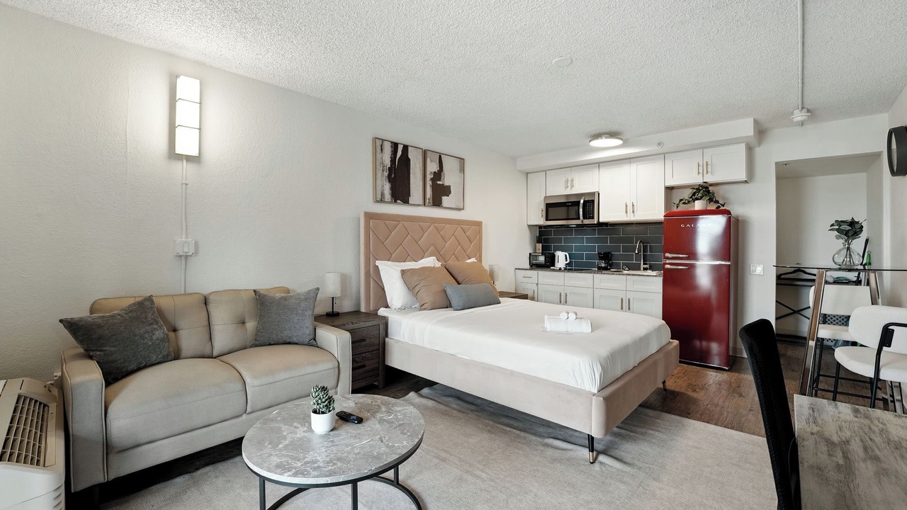 Photo of Livingroom in St. Johns
