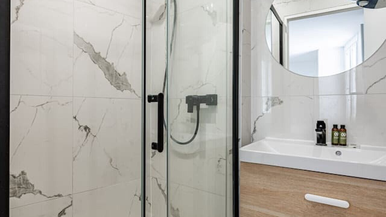 Photo of Bathroom in 20th Arrondissement