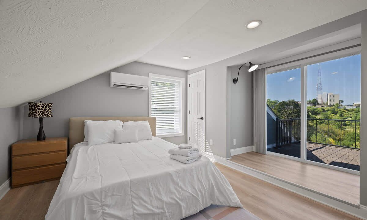 Photo of Bedroom in Mount Washington
