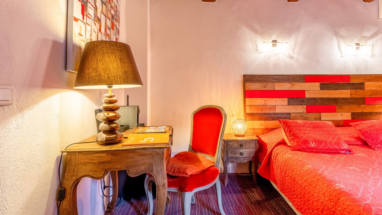 Photo of Bedroom in Collias