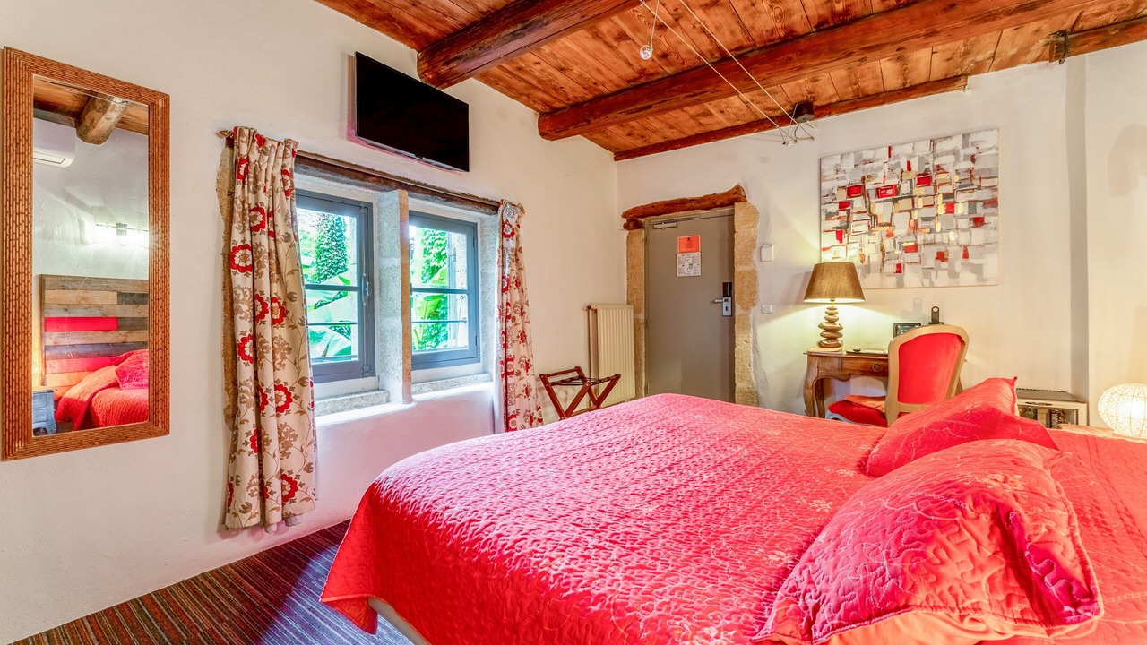 Photo of Bedroom in Collias