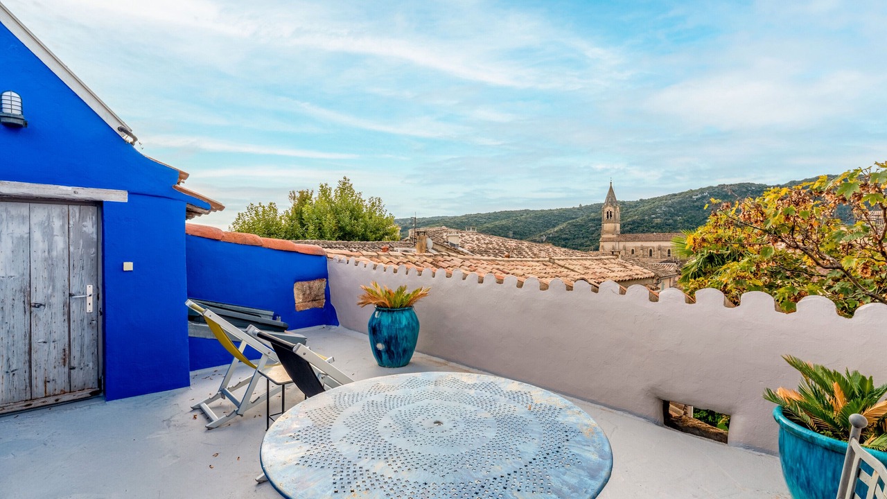 Photo of Outdoor in Collias