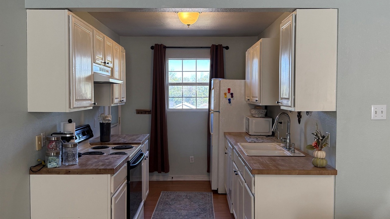 Photo of Others in Sayles Blvd. Area