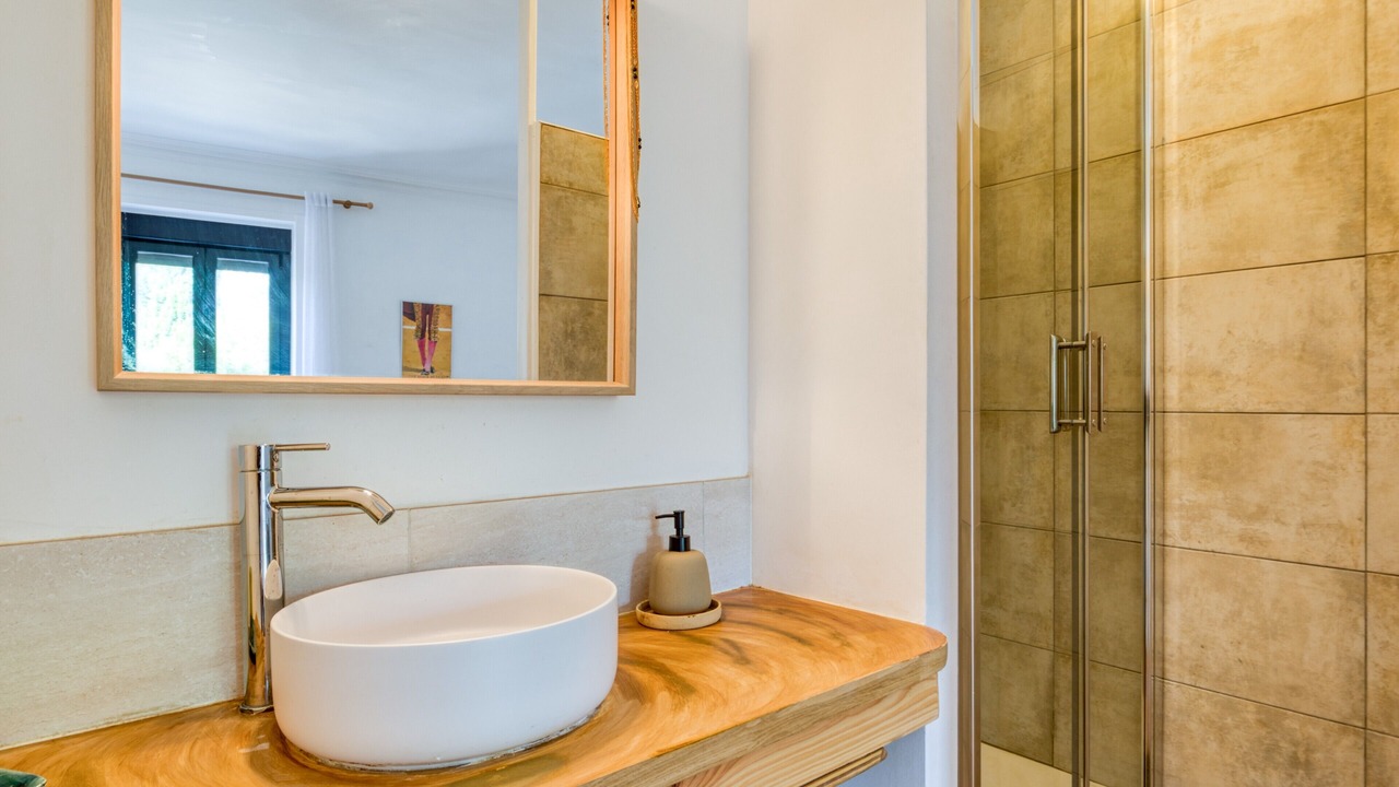 Photo of Bathroom in Saint-Andre-de-Sangonis