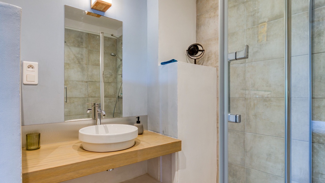 Photo of Bathroom in Saint-Andre-de-Sangonis