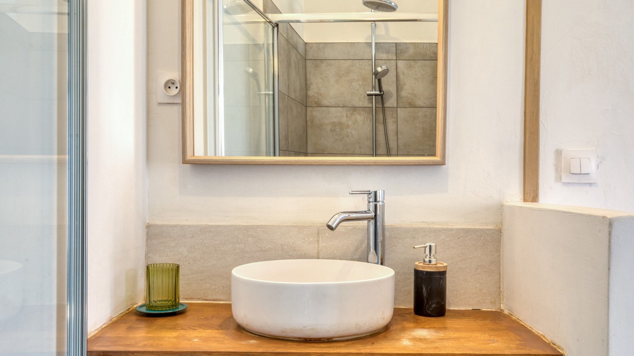 Photo of Bathroom in Saint-Andre-de-Sangonis