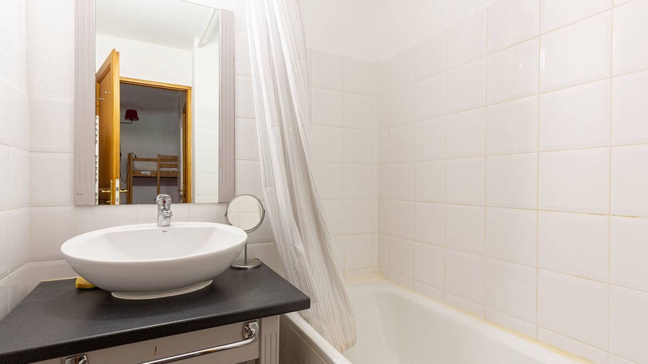 Photo of Bathroom in Germ
