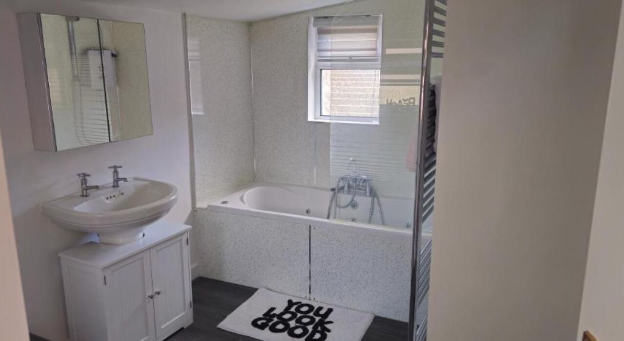 Photo of Bathroom in Rosehearty