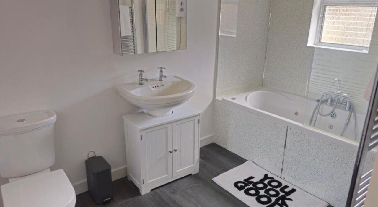 Photo of Bathroom in Rosehearty