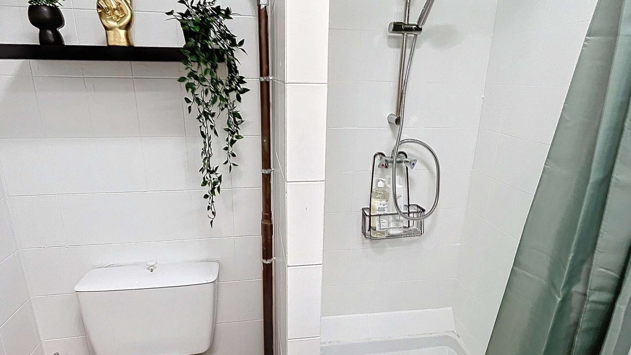 Photo of Bathroom in Pamiers