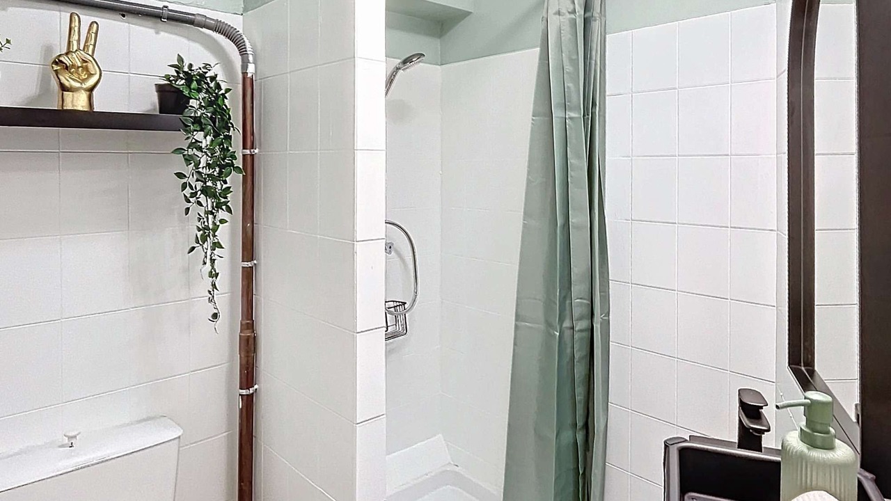 Photo of Bathroom in Pamiers