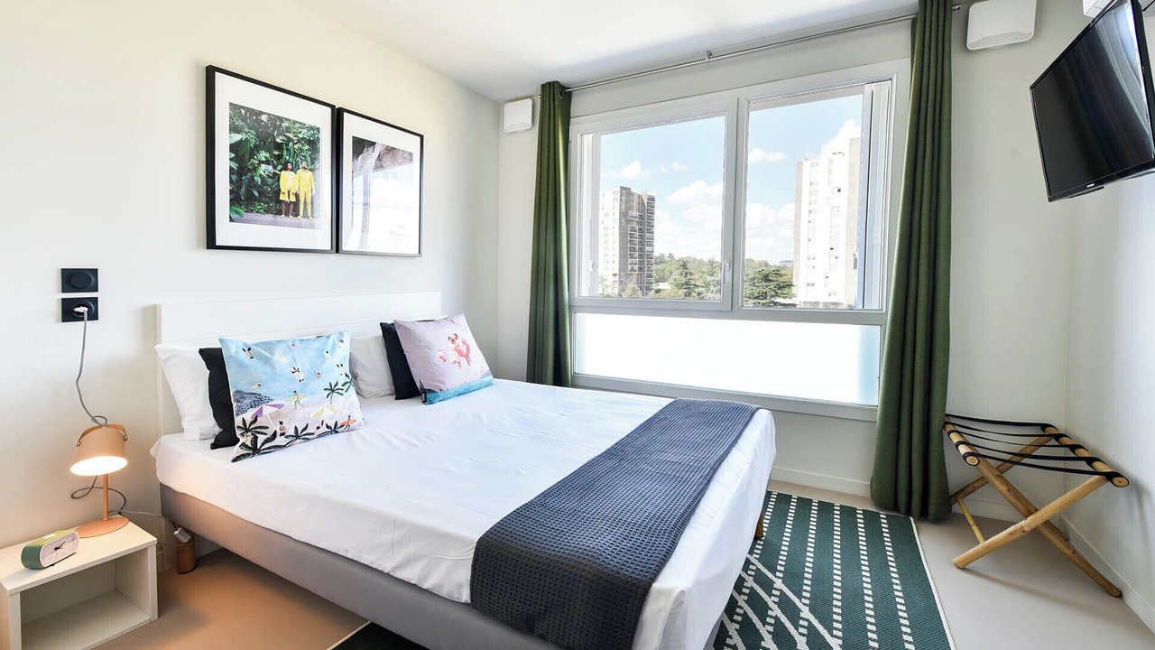 Photo of Bedroom in Fontaine-Bayonne-Cartoucherie