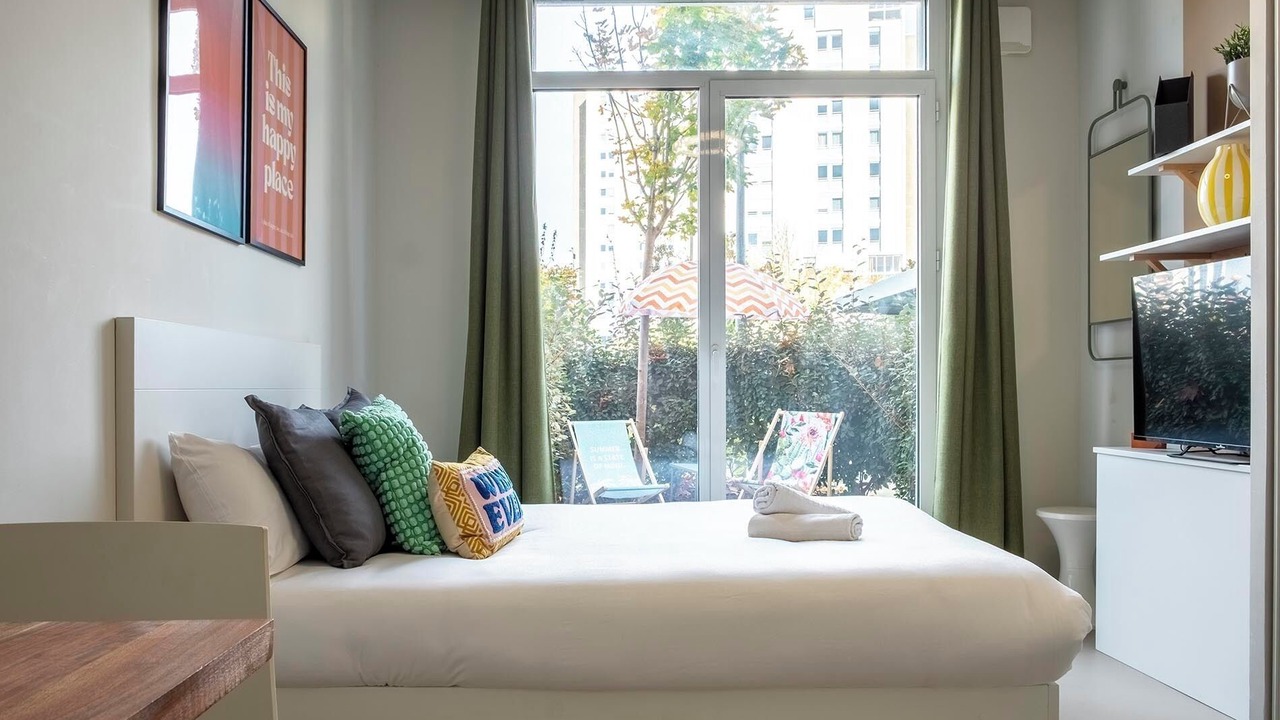 Photo of Bedroom in Fontaine-Bayonne-Cartoucherie
