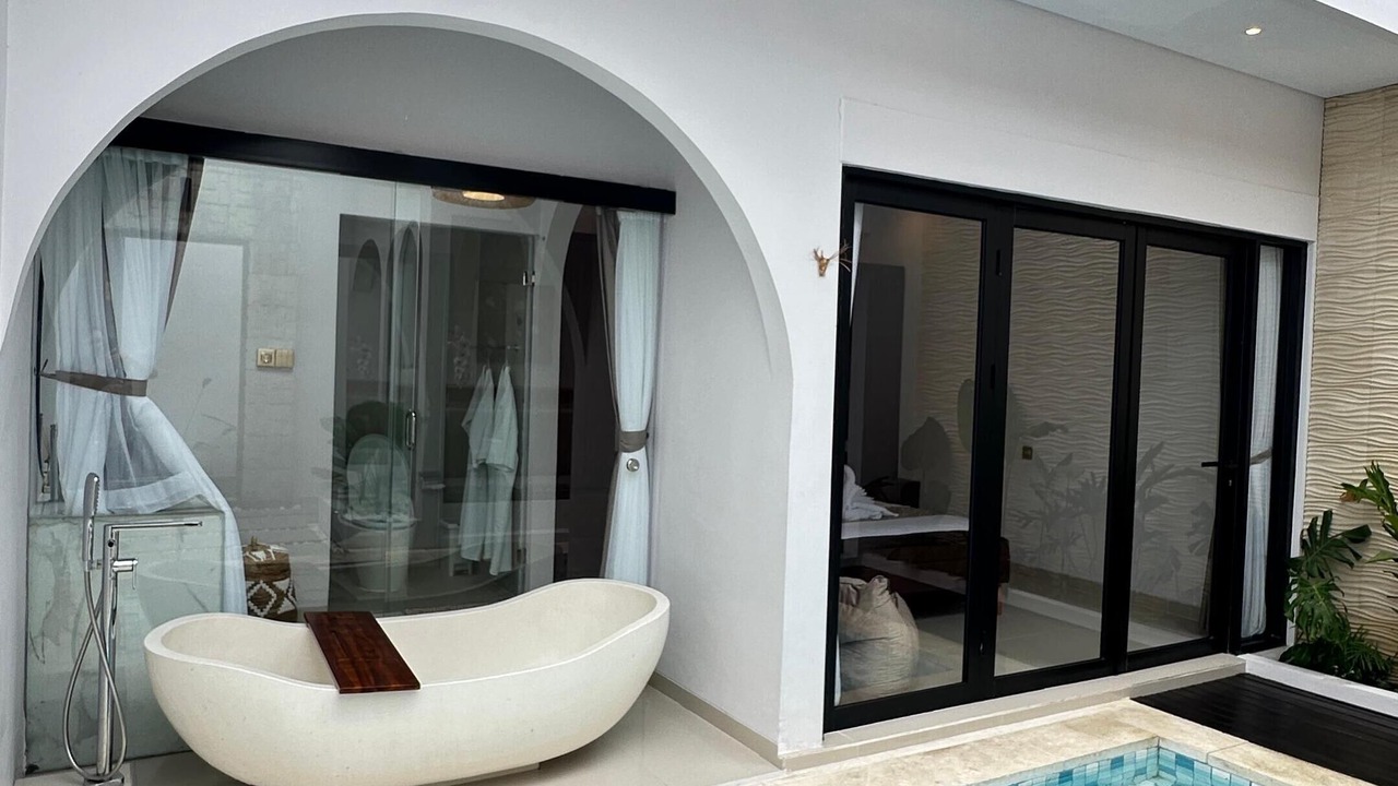 Photo of Outdoor in Kartika Plaza