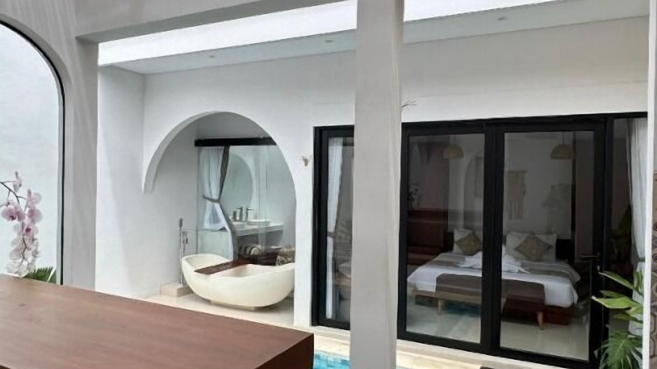 Photo of Livingroom in Kartika Plaza