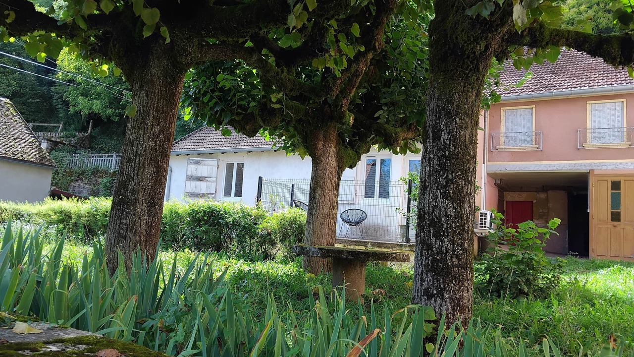 Photo of Outdoor in Charolles