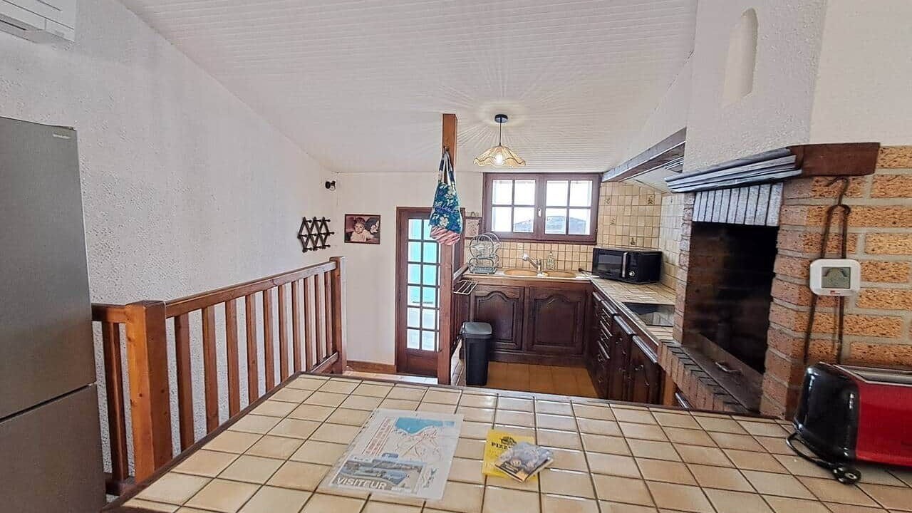 Photo of Kitchen in Peyriac-de-Mer