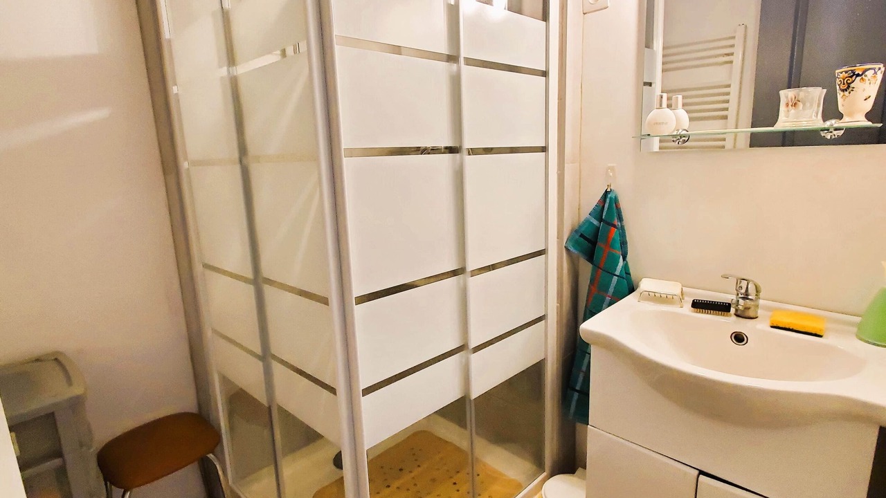 Photo of Bathroom in Centre Historique