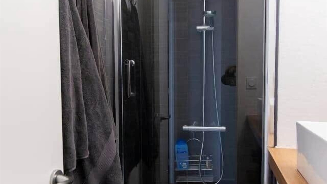 Photo of Bathroom in Port-la-Nouvelle