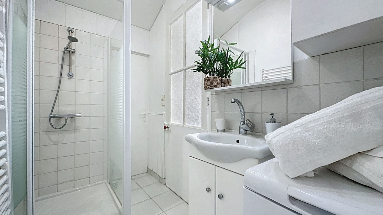 Photo of Bathroom in Tharon-Plage