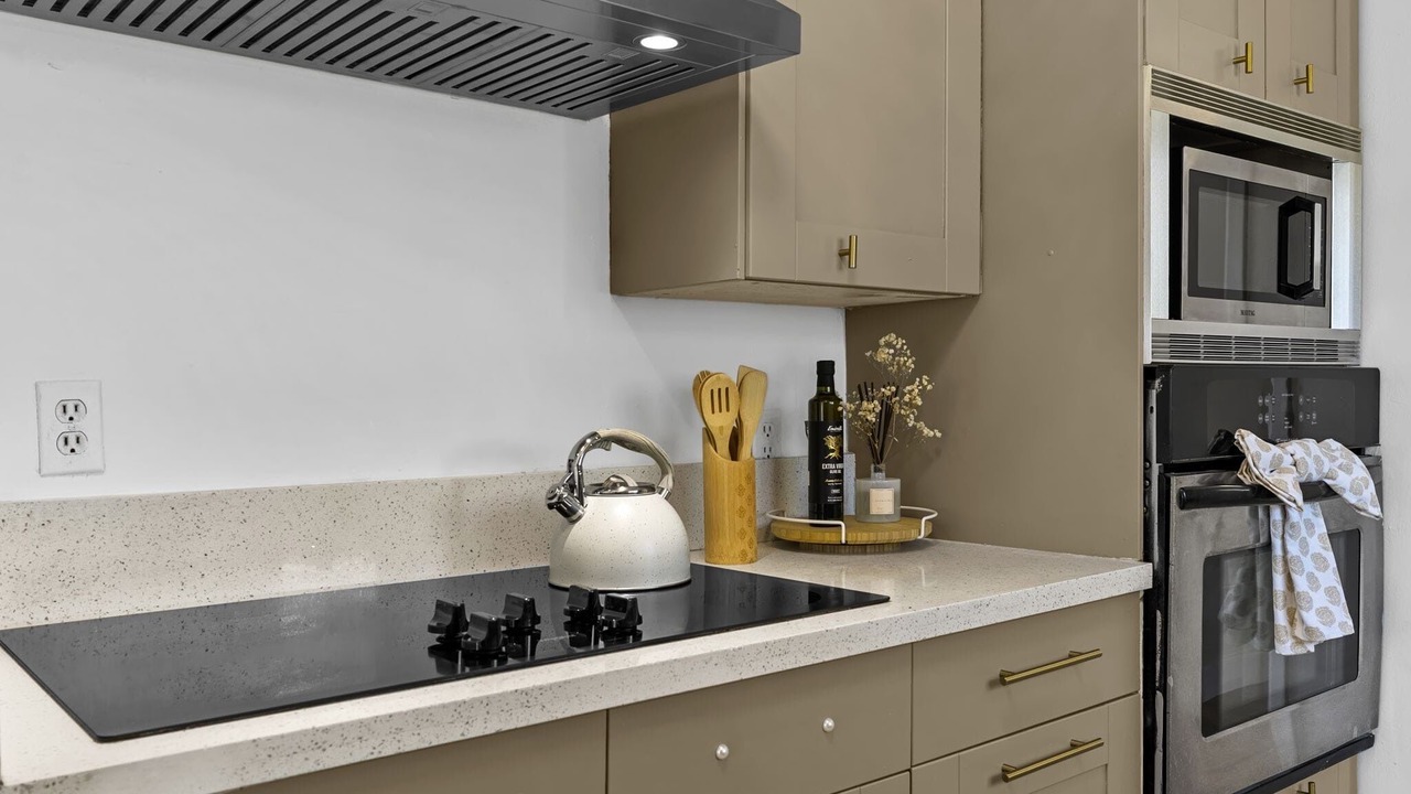Photo of Kitchen in Midway City