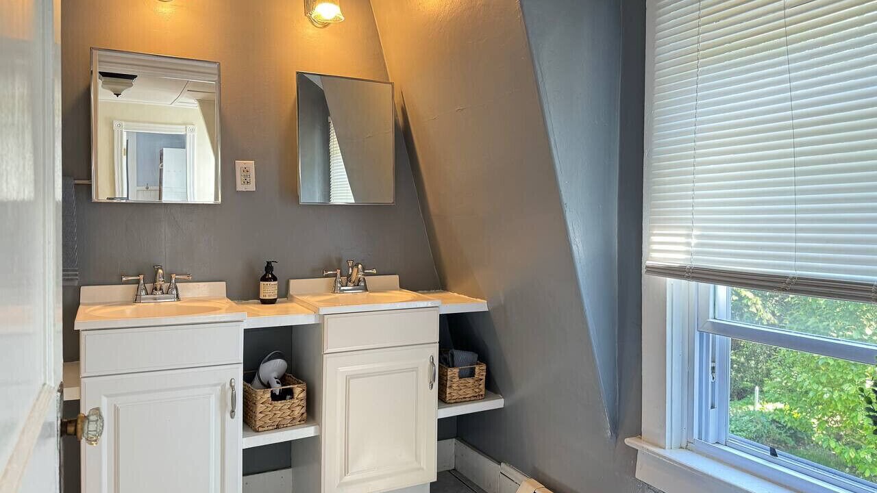 Photo of Bathroom in Wakefield-Peacedale